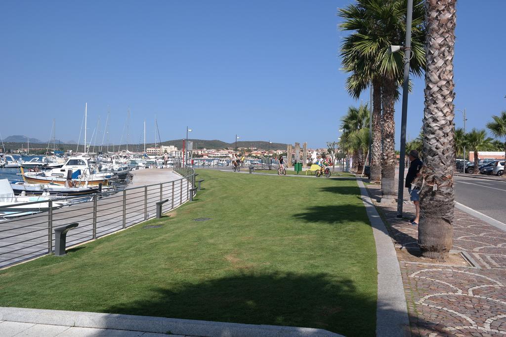 Sardinia Blu Residence Golfo Aranci Buitenkant foto
