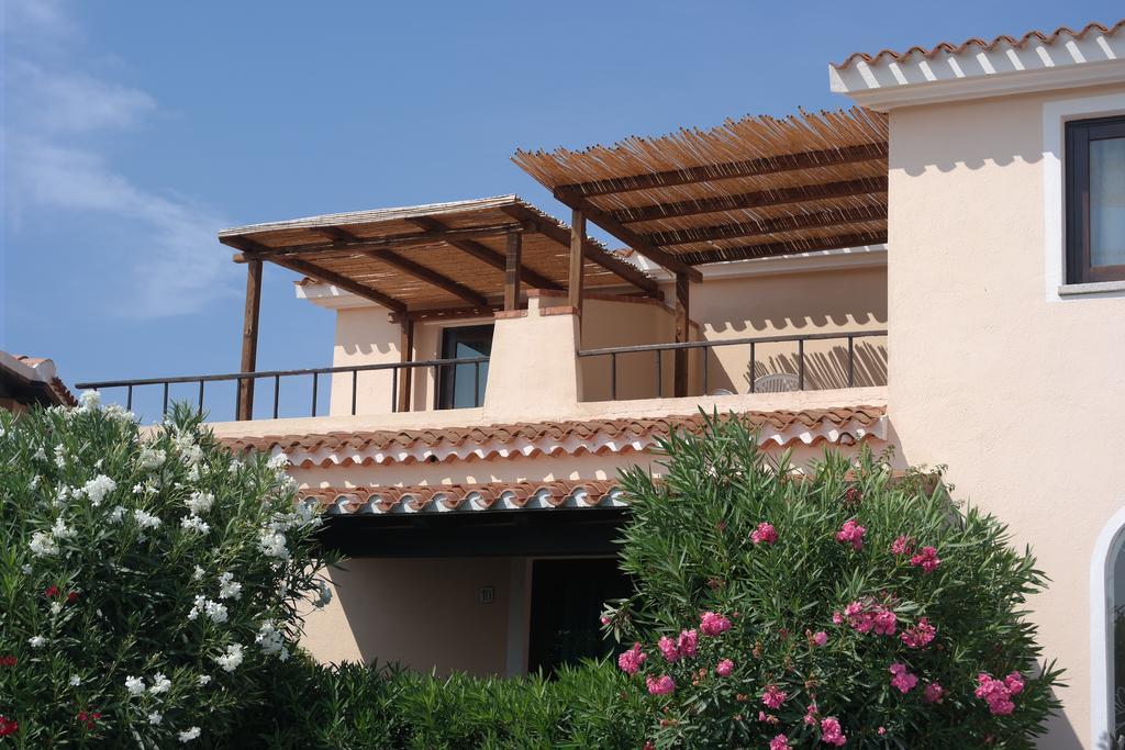 Sardinia Blu Residence Golfo Aranci Buitenkant foto