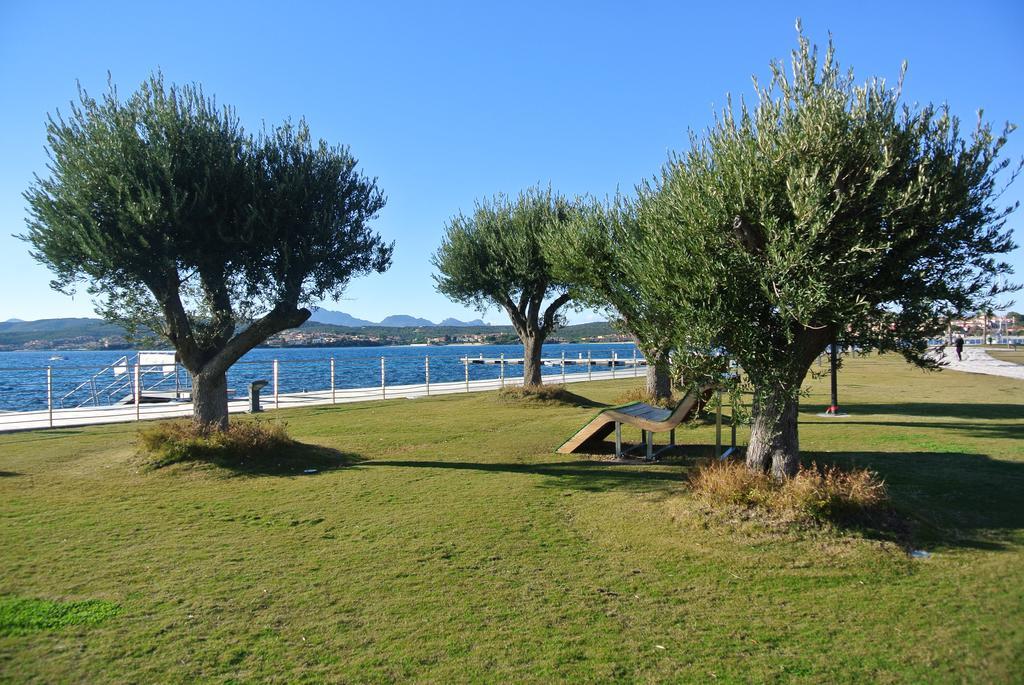 Sardinia Blu Residence Golfo Aranci Buitenkant foto