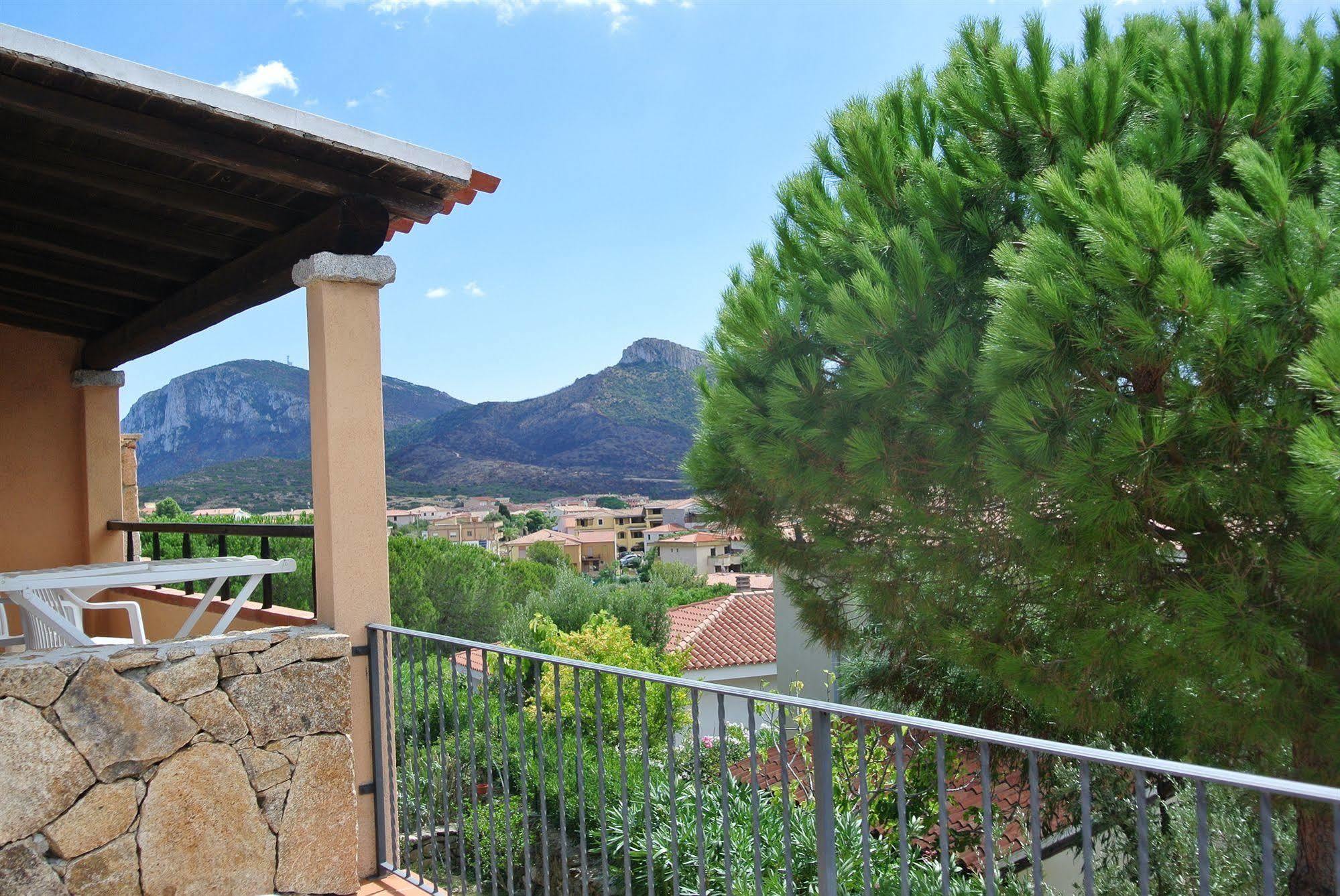 Sardinia Blu Residence Golfo Aranci Buitenkant foto