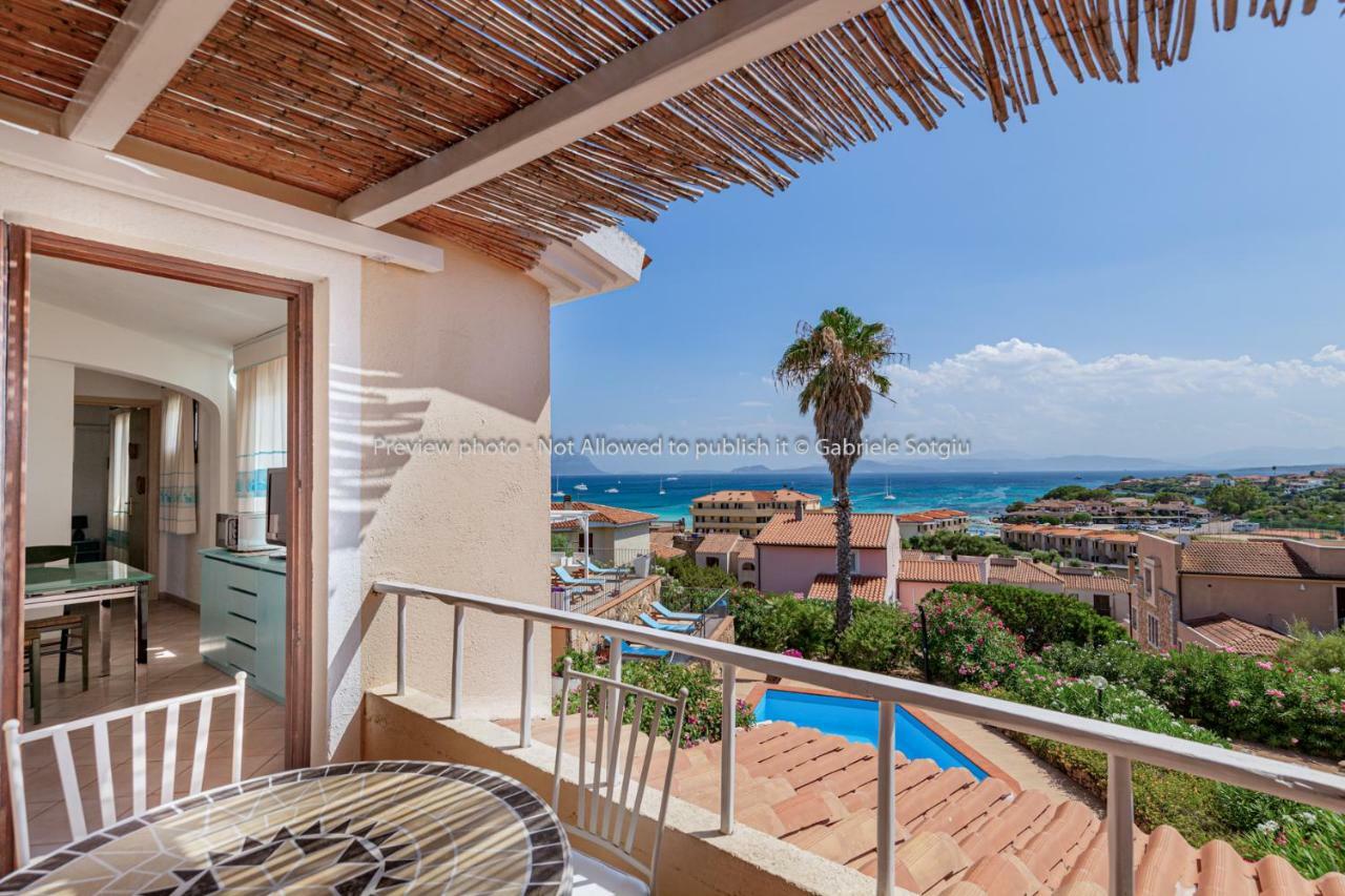 Sardinia Blu Residence Golfo Aranci Buitenkant foto